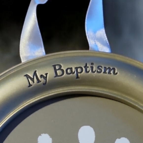 Hallmark Picture Handprint Frame 6” Round Baby Baptism Gift - Picture 3 of 6